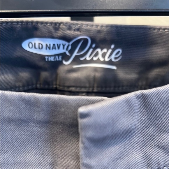 Old Navy Pixie Gray Pants - Picture 2 of 4